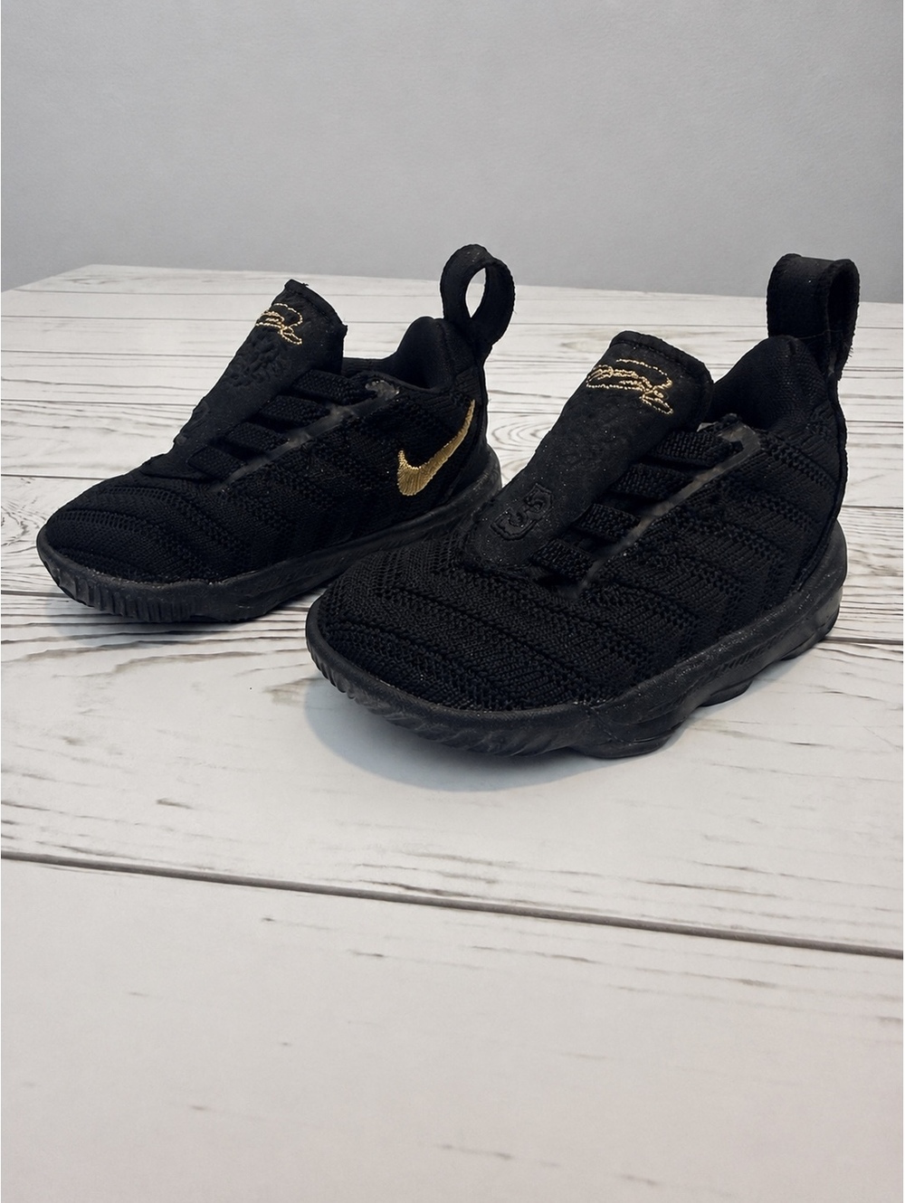 Nike LeBron Toddler Size 3C Black Metallic Gold Sneakers